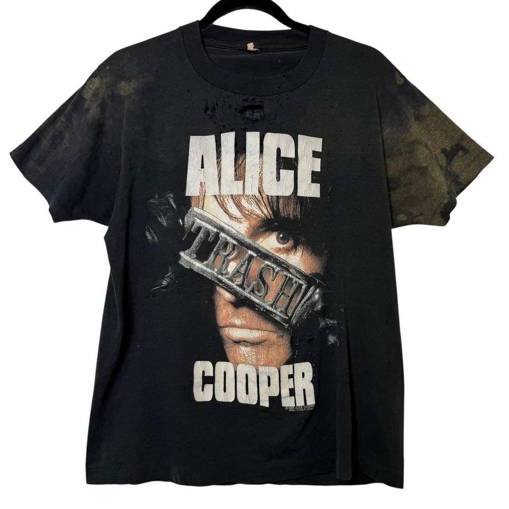 VTG Alice Cooper Trashes America 1990 T-Shirt L Band Concert Dome Toronto